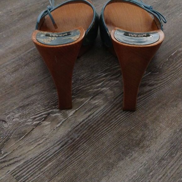 STUART WEITZMAN wooden platform wedge sandals Sz 7 EUC - Picture 6 of 11